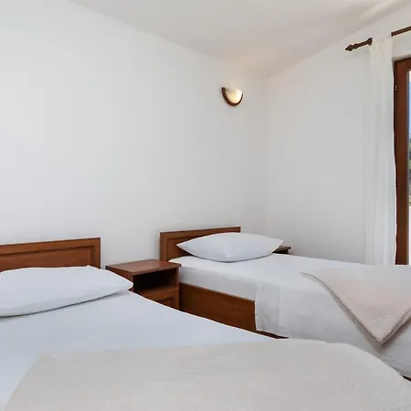 By The Sea Mimice, Omis - 2736 Apartment Mimice