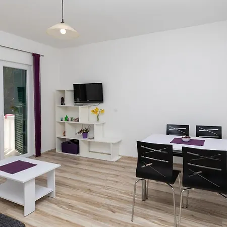 Apartment By The Sea Mimice, Omis - 2736 *